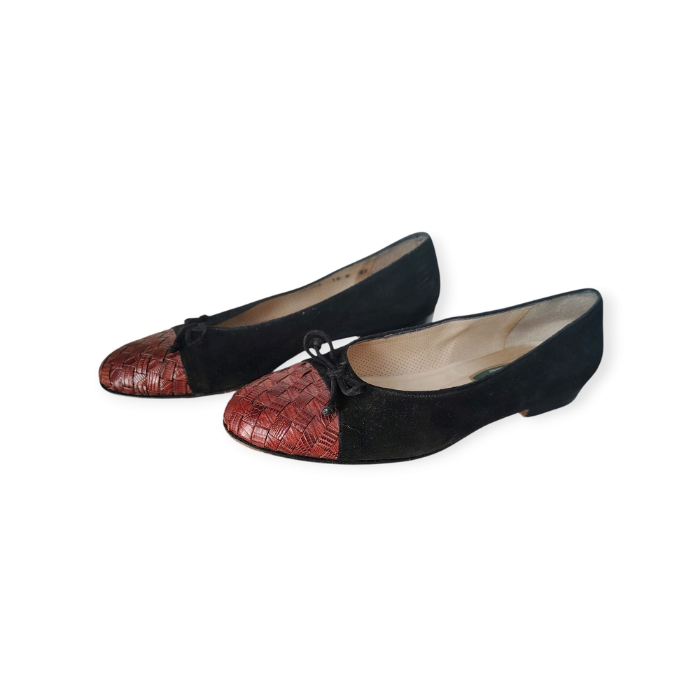 Cole Haan Black and Brown Flats with Suede Finish - Picture 4 of 9